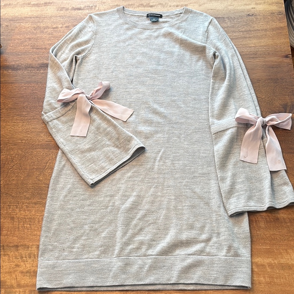 Club Monaco Gray Mini Dress with Pink Accents *flawed* (1)